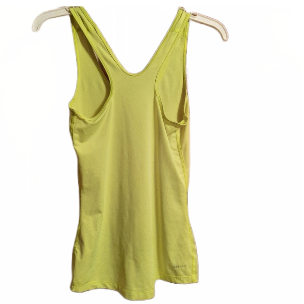 Nike tank top - Picture 2 of 4